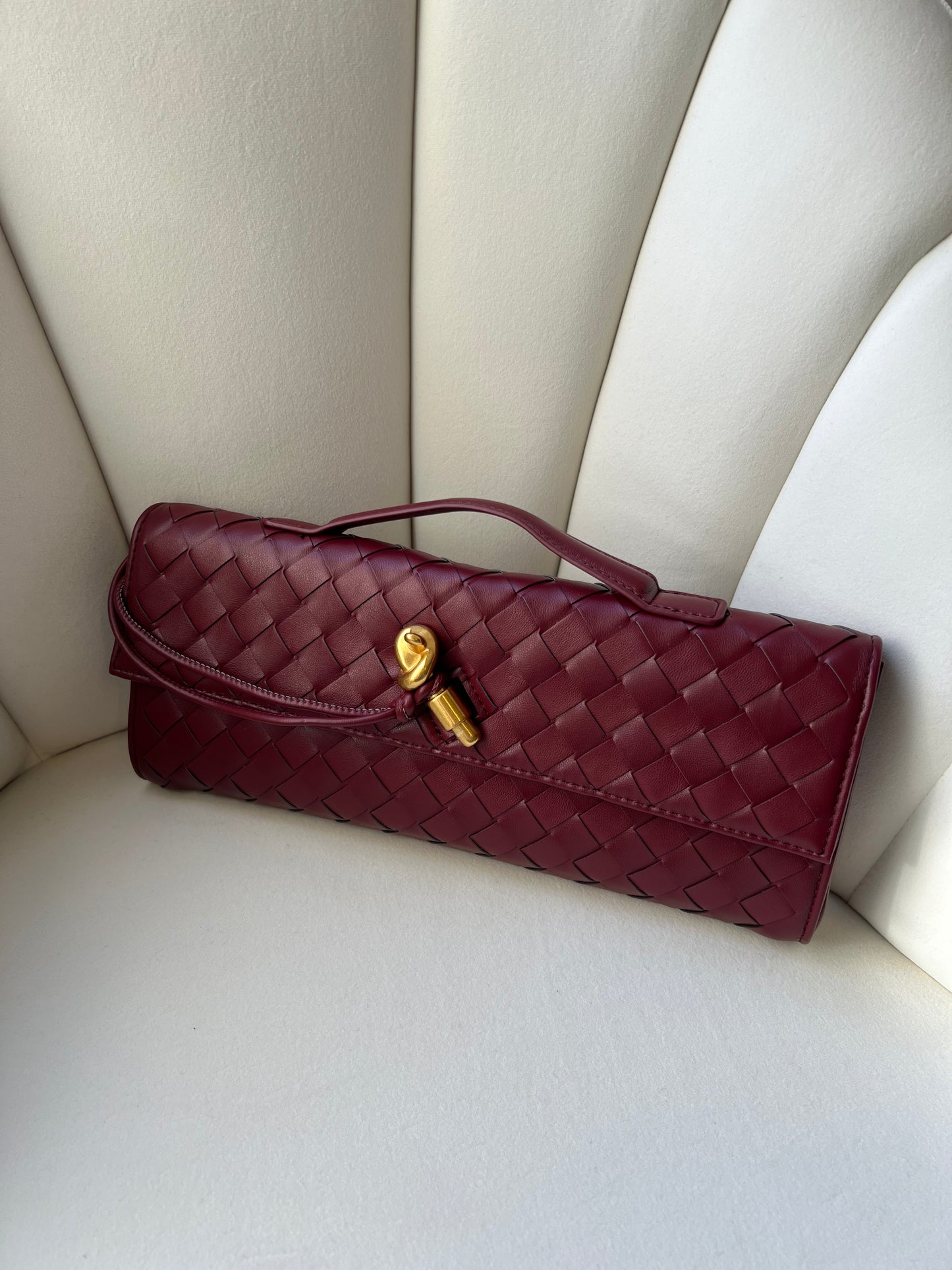 Clutch bag bordeuax